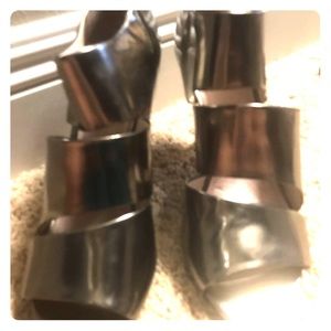 Wrap Silver/Gold Heels